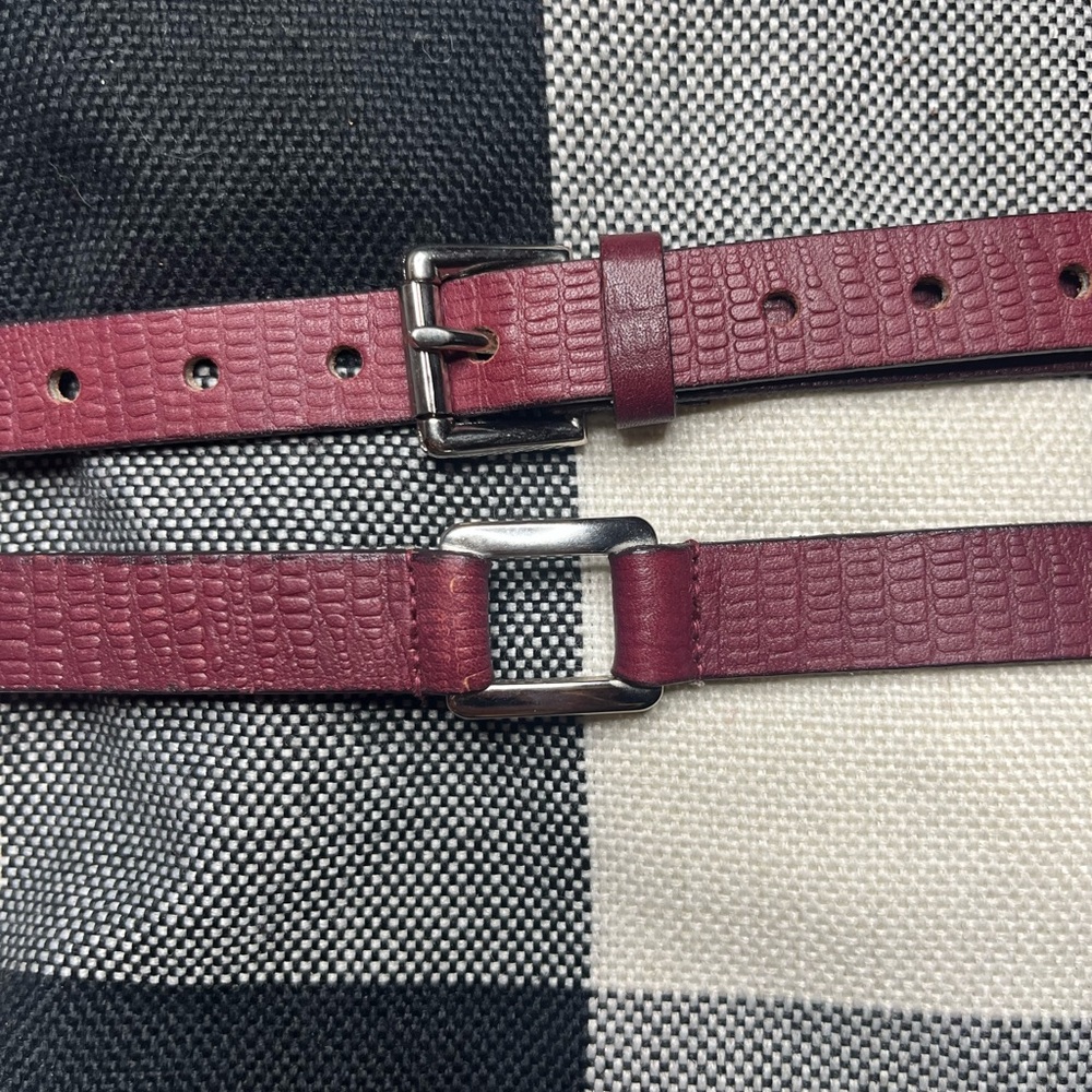 Elegant Burgundy Genuine Leather Belt - Picture 2 of 7